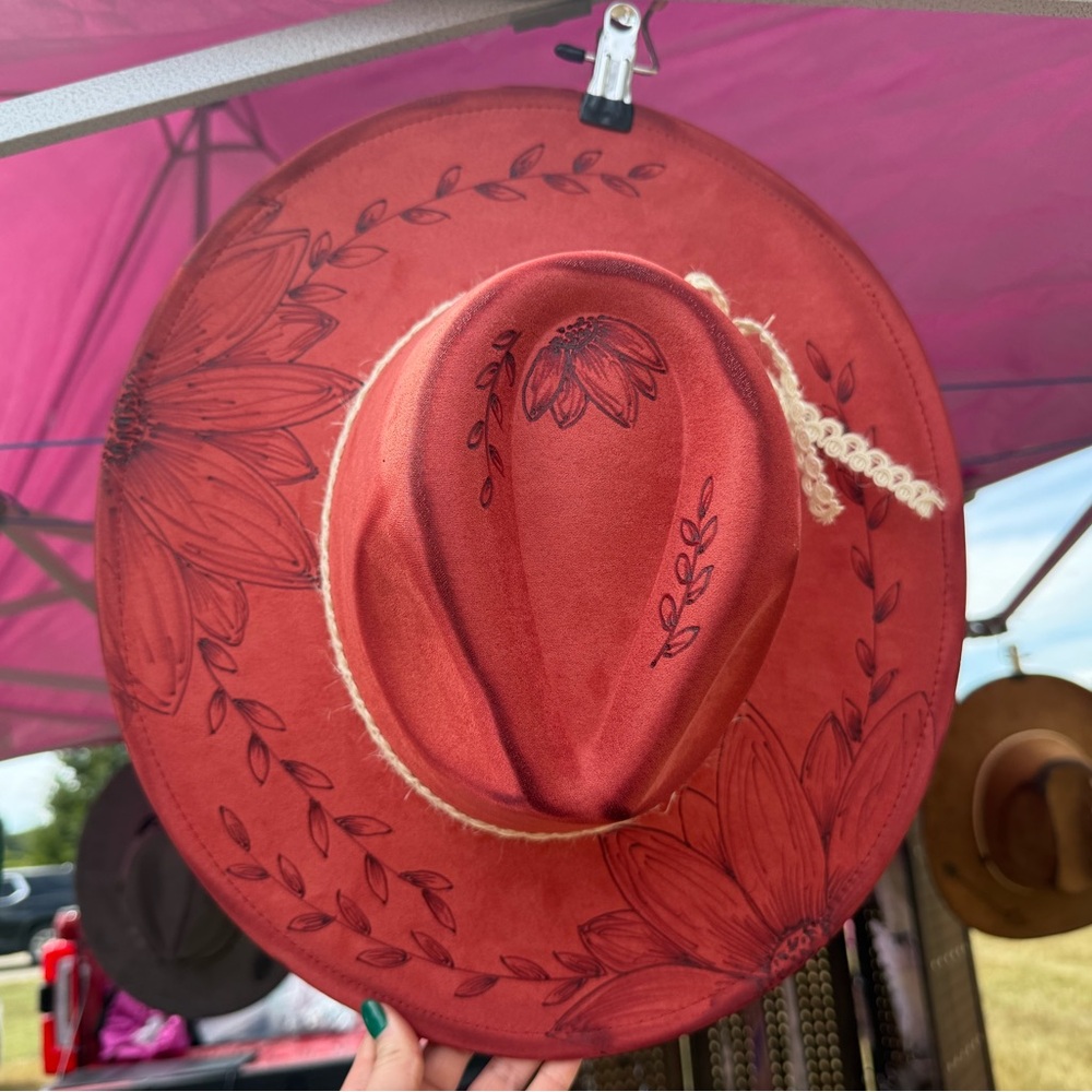 Red sunflower burned Wide Brim Hat